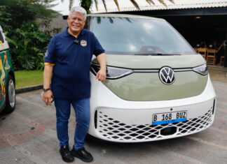 Tomi Hadi Didapuk Jadi Ketua Volkswagen ID.Buzz Club Indonesia Tomi Hadi didapuk sebagai Ketua Volkswagen ID.Buzz Club Indonesia