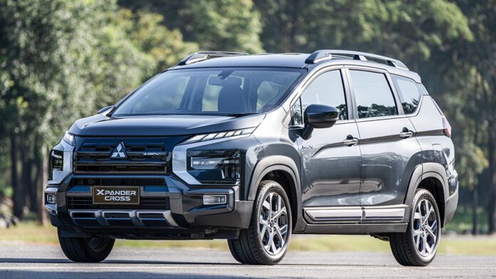 mitsubishi xpander cross hybrid