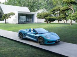 Denza Z Convertible, Roadster Listrik Bertenaga Buas denza z convertible