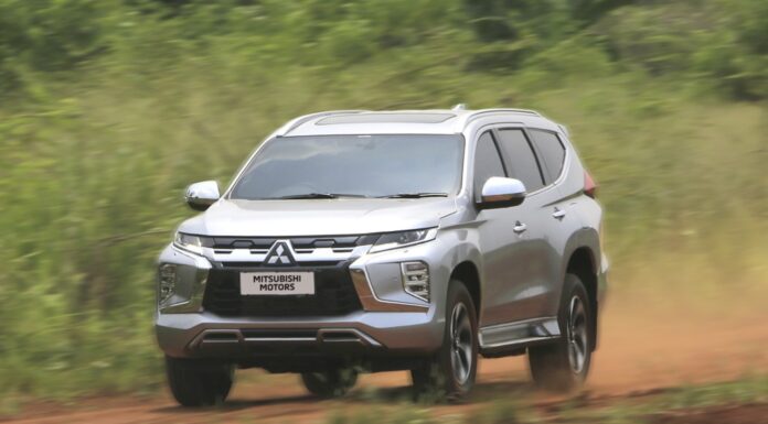 mitsubishi pajero sport