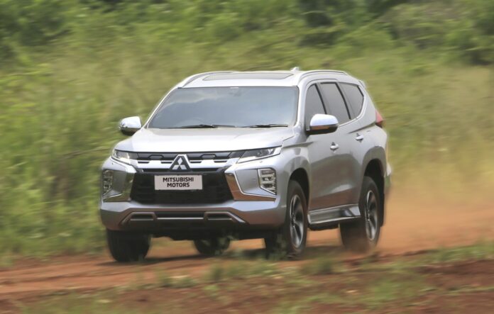 mitsubishi pajero sport