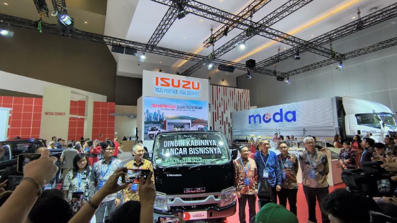 Isuzu Traga AC resmi diluncurkan