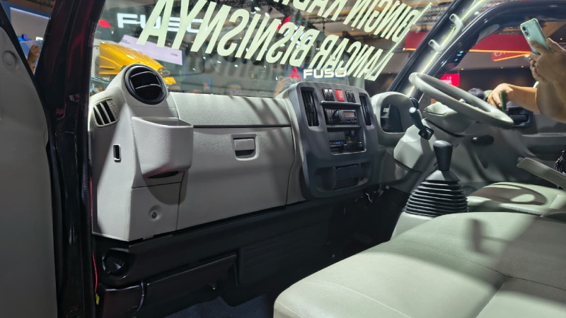 Isuzu Traga AC resmi diluncurkan