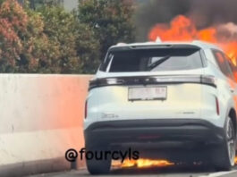 Tiggo Cross CSH Terbakar, Begini Tanggapan Chery Indonesia Chery Tiggo Cross CSH terbakar di ruas tol jakarta cikampek
