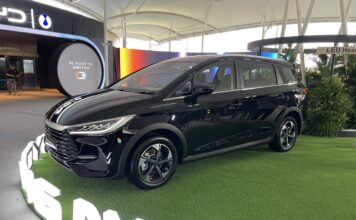 Dobrak Pasar PHEV, BYD M6 DM Resmi Meluncur dengan Jarak Tempuh 1.800 KM! BYD M6 DM MPV PHEV