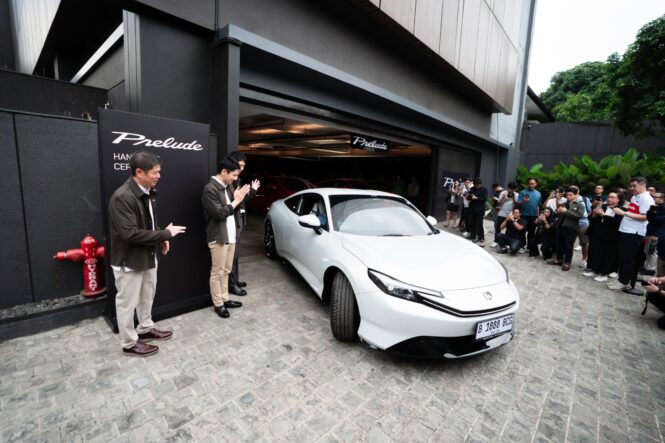 PT Honda Prospect Motor (HPM) resmi menyerahkan unit pertama Honda Prelude kepada 20 konsumen perdana di Indonesia.