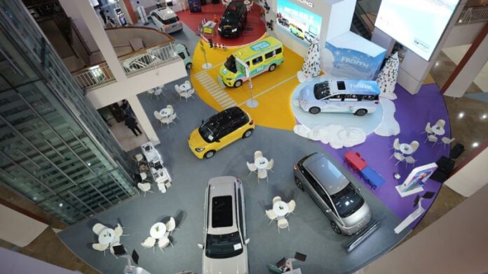 rockomotif-pameran-mobil-wuling Pameran mobil Wuling di MKG Jakarta