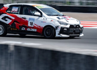 Eric Saputra Raih Kemenangan Perdana di OMR Agya Mandalika Eric Saputra - Cargloss Racing Team