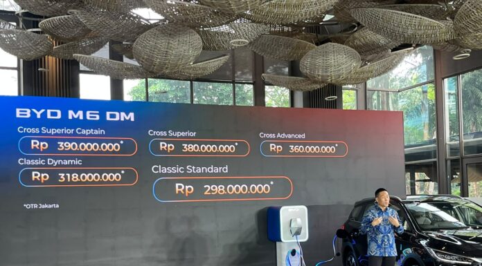 Harga BYD M6 DM, MPV PHEV termurah