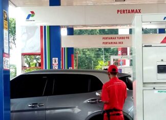 Pemerintah Resmi Menaikkan Harga Pertamax, Ini Alasannya Harga Pertamax alami kenaikan