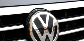 Volkswagen PHK massal