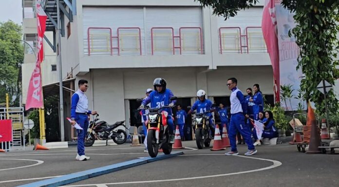 Wahana Honda gelar Safety Riding Kontes Regional