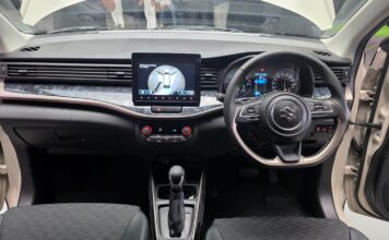 Ini Fitur Unggulan di Suzuki XL7 New Alpha Hybrid fitur suzuki xl7 new alpha interior