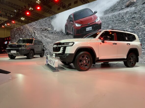 toyota land cruiser gazoo racing giias 2026