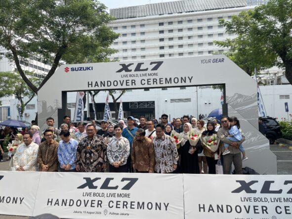 seremoni serah terima suzuki xl7