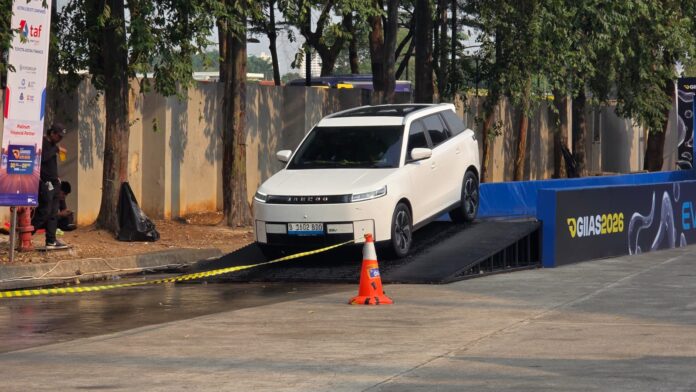 Jaecoo J5 GIIAS 2026