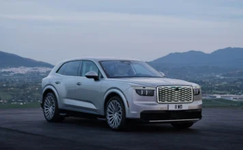Bentley Torcal Resmi Meluncur, SUV Listrik Pertama Bertenaga 876 HP bentley Torcal