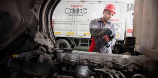 Tips Isuzu Indonesia untuk abu vulkanik gunung anak krakatau