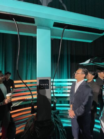 flash charging byd
