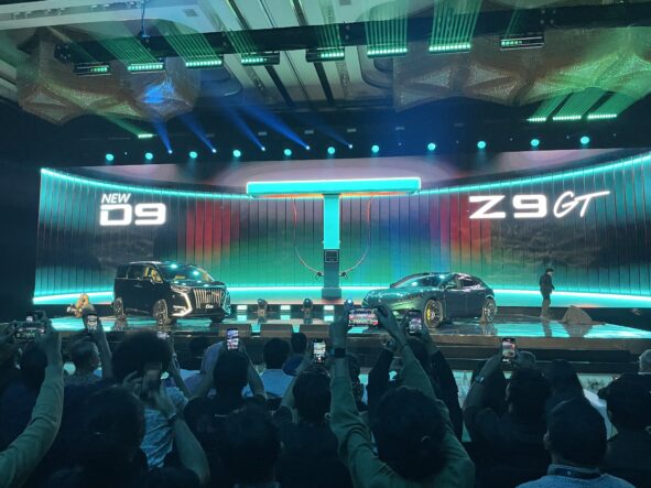 flash charging byd
