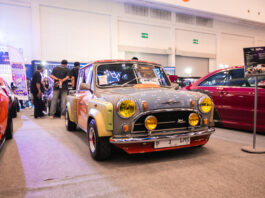 NMAA Ultimate Builder Diraih oleh Achun dengan Mobil Morris Mini Van morris mini van nmaa ultimate builder imx 2026
